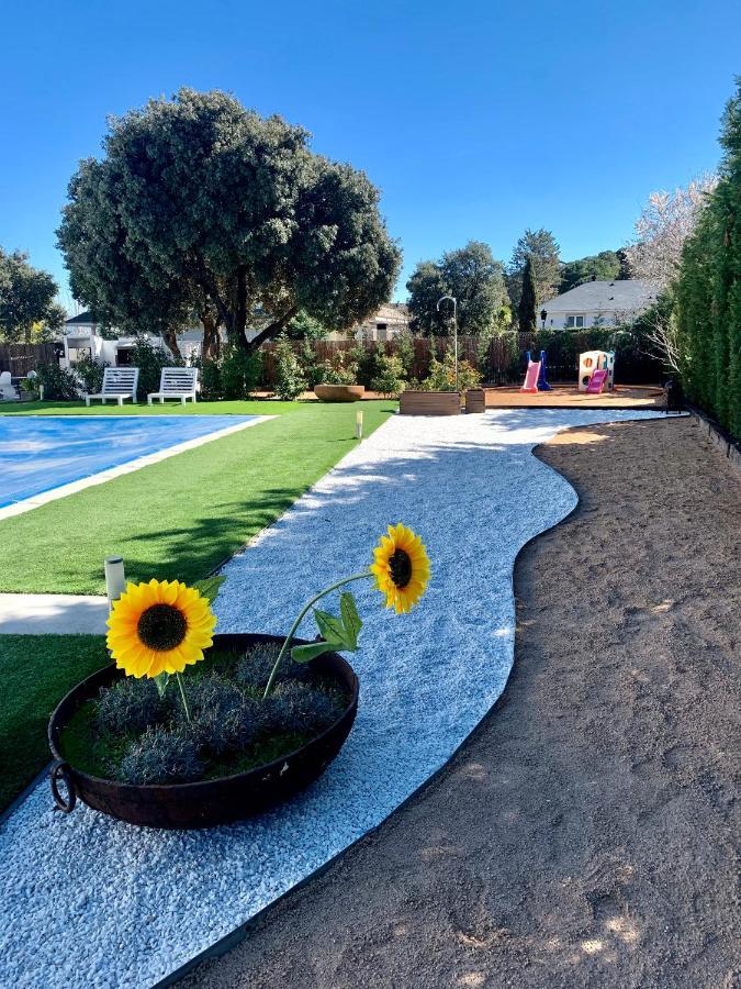 Villa La Roca Madrid Гуадаррама Экстерьер фото